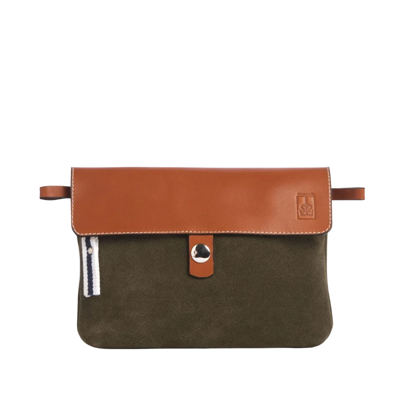 pochette amovible en cuir vachette velours kaki et son rabat en cuir gold