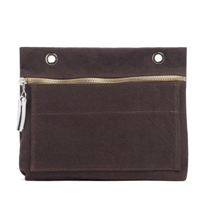 Grande pochette modulable en coton chocolat avec une poche devant