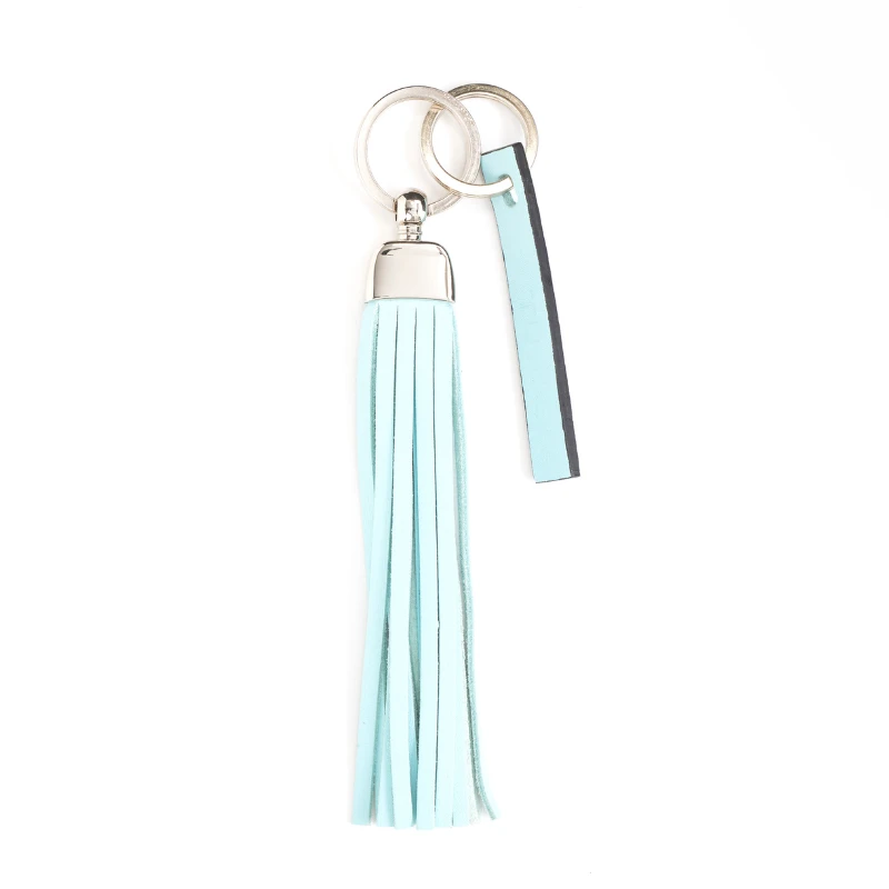 porte-clés pompon en cuir bleu clair