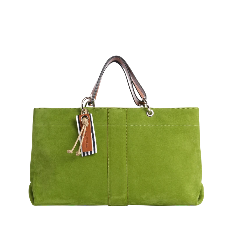 sac de ville modulable en cuir nubuck veau vert prairie avec des anses en cuir naturel