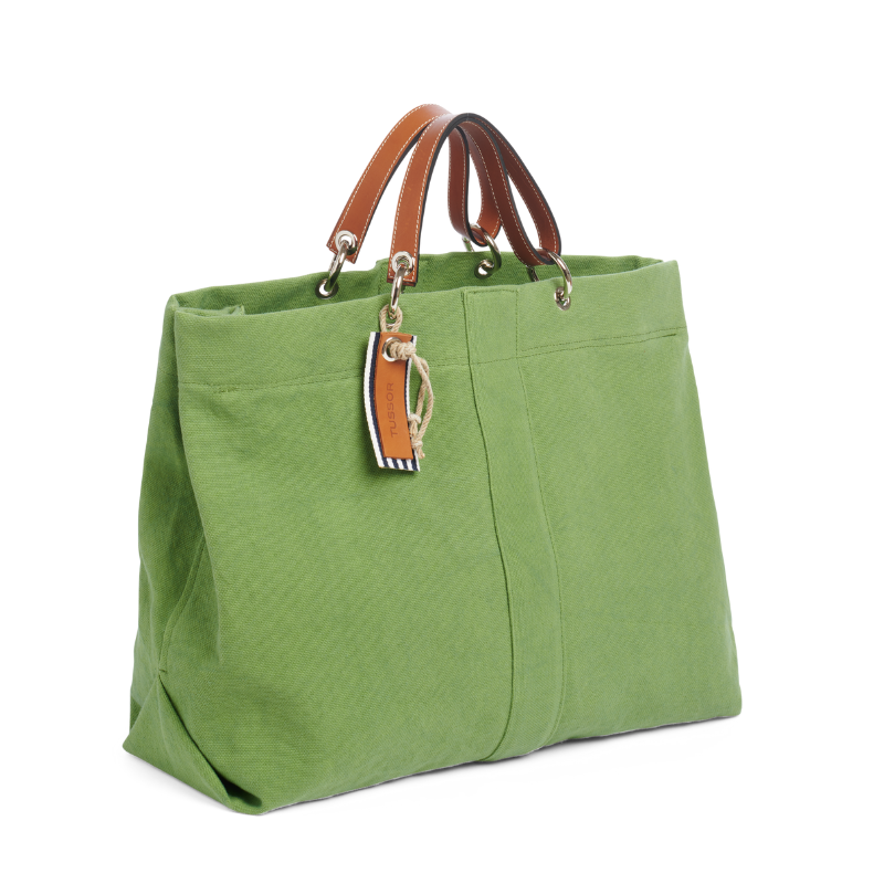 grand sac modulable en coton vert, pour le week-end, avec des anses en cuir naturel