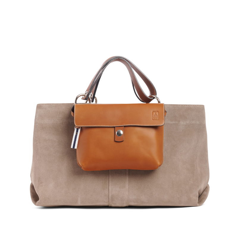 sac de ville modulable en cuir vachette velours galet avec des anses en cuir naturel et sa pochette mobile cuir gold