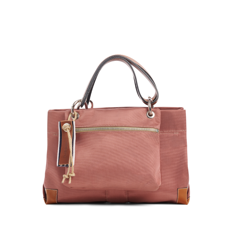sac de ville modulable en polyester givré bois de rose avec des anses en cuir naturel et sa pochette yole bois de rose givre